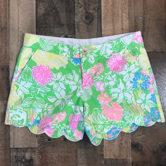 Lilly Pulitzer Pants - Lilly Pulitzer | The Buttercup Scallop Shorts | 4